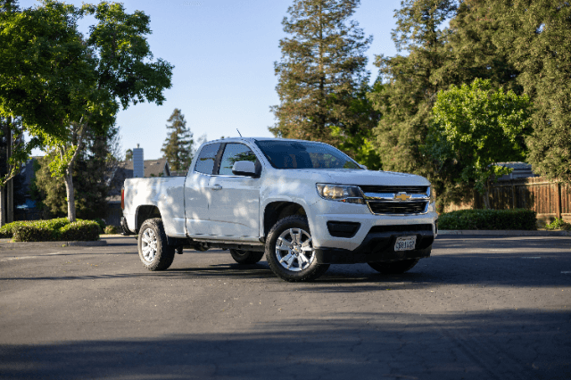 2017 Chevrolet Colorado LT Extended Cab Review: A Robust and Reliable Choice for Fresno Drivers